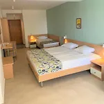 Arcadia Apartment *