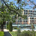 Arcadia Apartment