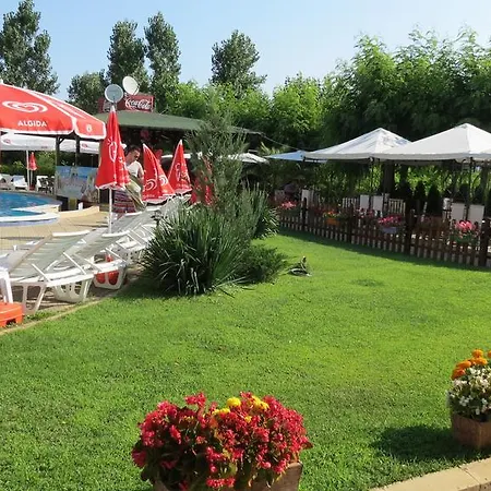 Arcadia Apartament *