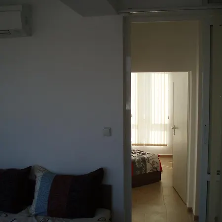 Sirena Σάνι Μπιτς