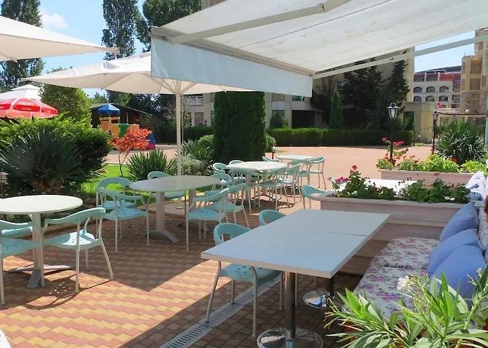 Arcadia * Σάνι Μπιτς