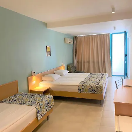 Sirena Hotel 3* ساني بيتش