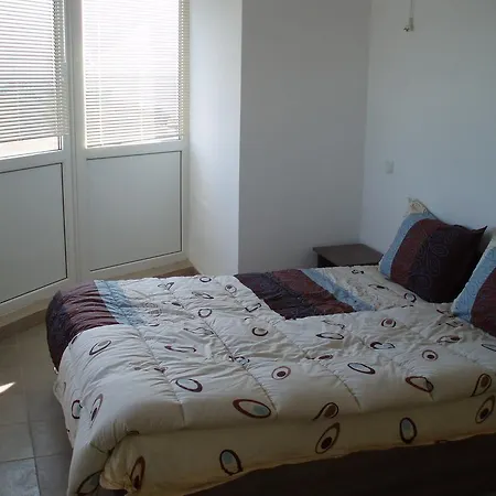 Sirena Hotel ساني بيتش
