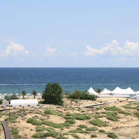 Sirena Hotel 3* ساني بيتش