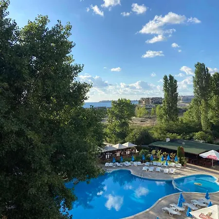 Хотел Sirena 3*